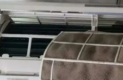 清洗空調(diào)的過濾網(wǎng)時，要注意什么呢？